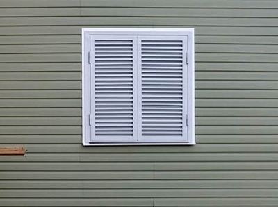 Двустворчатые жалюзийные ставни